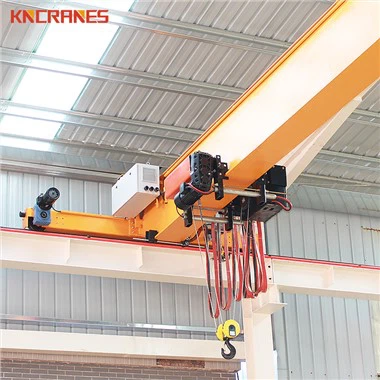 2 tonnás felső daru